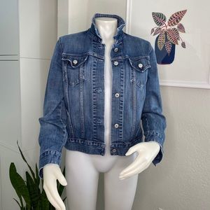 GAP Stretch Denim Jacket